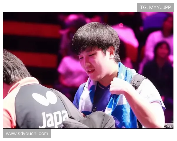 球迷刷屏力挺张本智和加油休息 球迷刷屏力挺张本智和加油休息