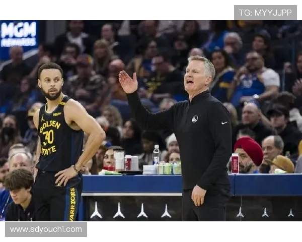 库里谈状态科尔遭阿门征服 库里谈状态科尔遭阿门征服